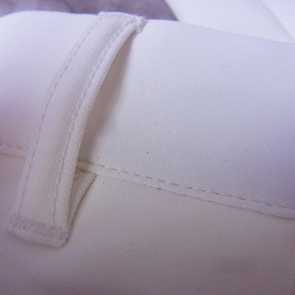 実際に弊社で買取させて頂いたJ.LINDEBERG/Jリンドバーグ ゴルフパンツ ホワイト/チェック柄 2点セットの画像 4枚目