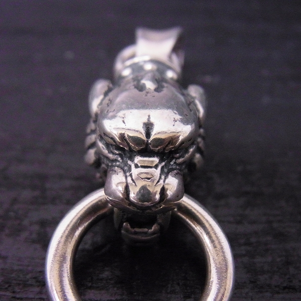 実際に弊社で買取させて頂いたTRAVIS WALKER/トラヴィスワーカー セイバートゥースペンダントの画像 1枚目