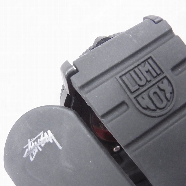 実際に弊社で買取させて頂いたStussy×Luminox/ステューシー×ルミノックス ダイバーズウォッチ Navy Seal 3000の画像 6枚目