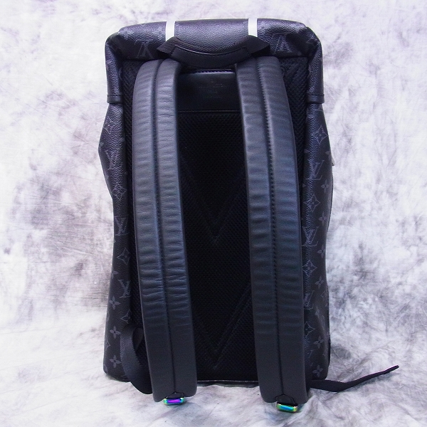 実際に弊社で買取させて頂いたLouis Vuitton×fragment design 2017モノグラム エクリプス/リュックサックザック/バックパック/M43409の画像 1枚目
