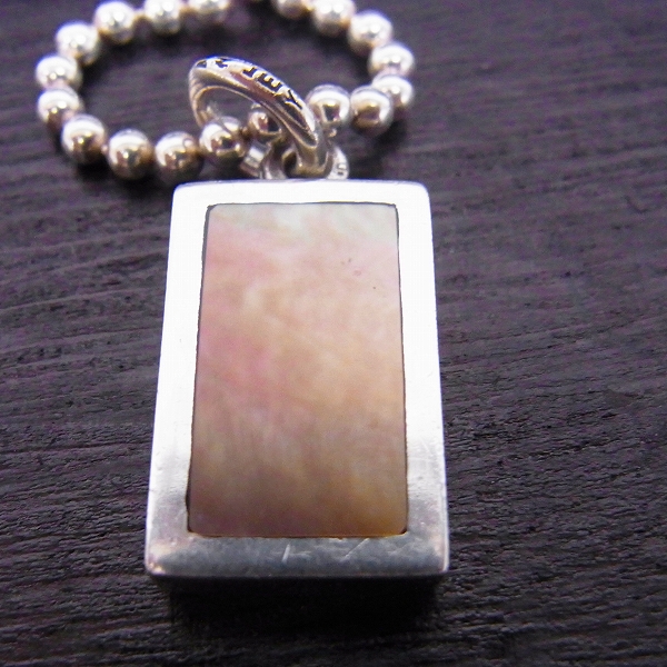 実際に弊社で買取させて頂いたSTANLEY GUESS/スタンリーゲス シェルインレイ ラージ ID ネックレス/ペンダントの画像 4枚目