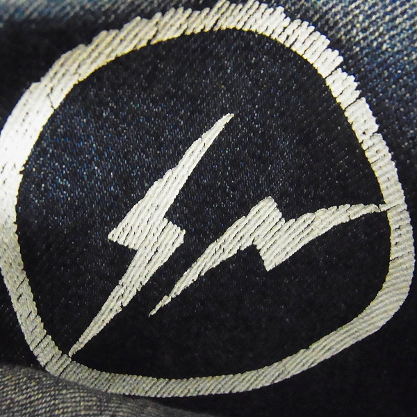 実際に弊社で買取させて頂いたLEVIS×FRAGMENT DESIGN Fenom/フェノム デニムジャケット Lの画像 6枚目