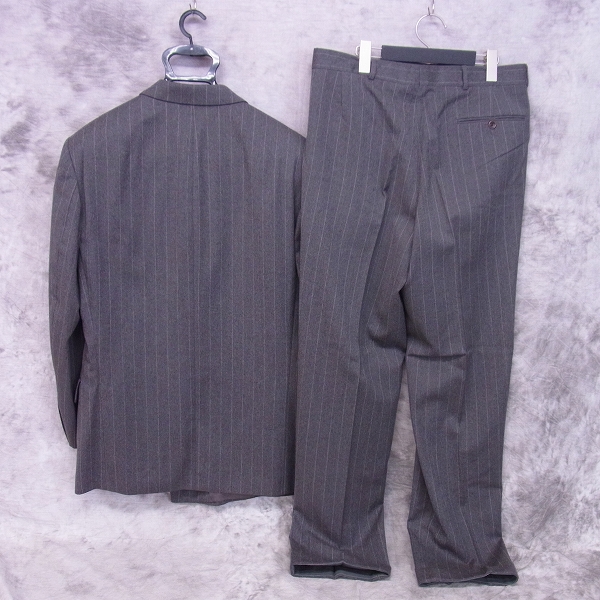実際に弊社で買取させて頂いたHUGO BOSS/ヒューゴボス ストライプ セットアップスーツ の画像 1枚目