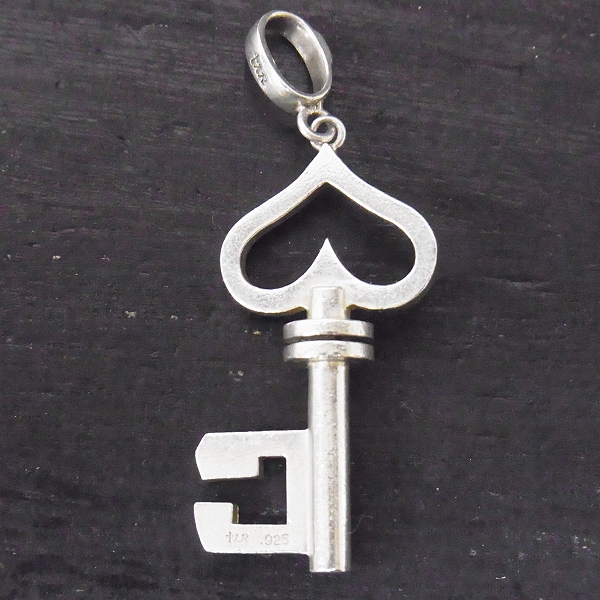 実際に弊社で買取させて頂いたLoree Rodkin/ローリーロドキン スペードキーペンダントの画像 2枚目