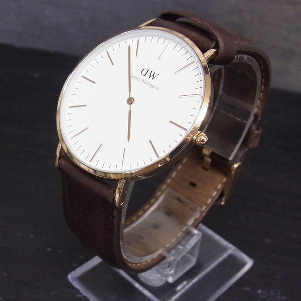 実際に弊社で買取させて頂いたDaniel Wellington/ダニエルウェリントン メンズウォッチ/腕時計 B40R8の画像 1枚目