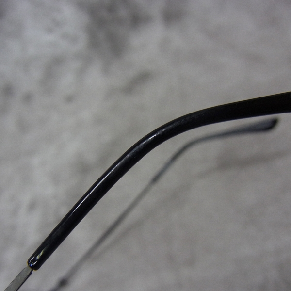 実際に弊社で買取させて頂いたGIORGIO ARMANI/ジョルジオアルマーニ オーバル 眼鏡/メガネフレーム AR5027T 3003の画像 8枚目