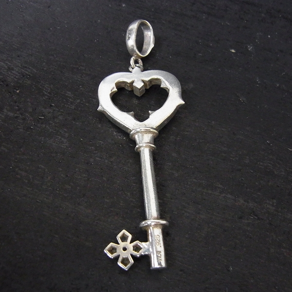 実際に弊社で買取させて頂いたLoree Rodkin/ローリーロドキン ゴシックプリンセスハートキーペンダント の画像 1枚目