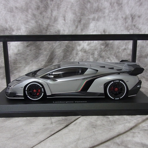 京商/KYOSHO LAMBORGHINI VENENO/ランボルギーニ ヴェネーノ C09501GRW