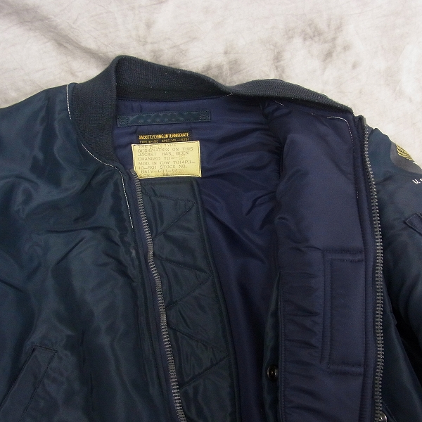 実際に弊社で買取させて頂いたBUZZ RICKSON'S/バズリクソンズ  MA-1  フライトジャケット  B-15C M13260 BR11315 size36の画像 4枚目