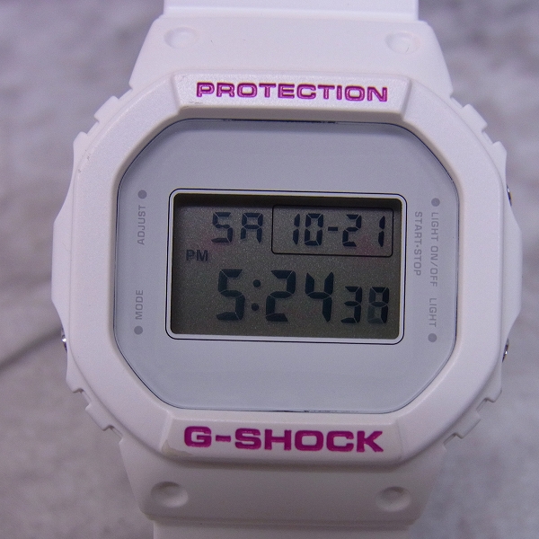 G-SHOCK×魔法少女まどか☆マギカ コラボ キュゥべえ 腕時計/DW-5600VT