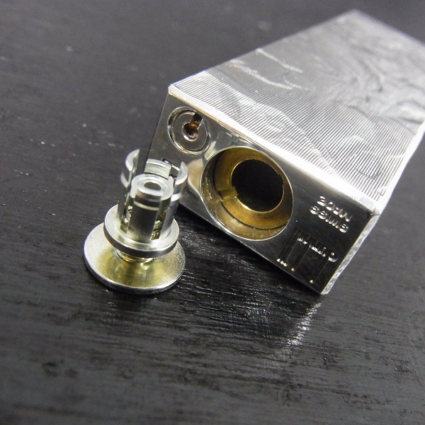 実際に弊社で買取させて頂いたDunhill/ダンヒル ローラー ガスライター/シルバー 喫煙具の画像 3枚目