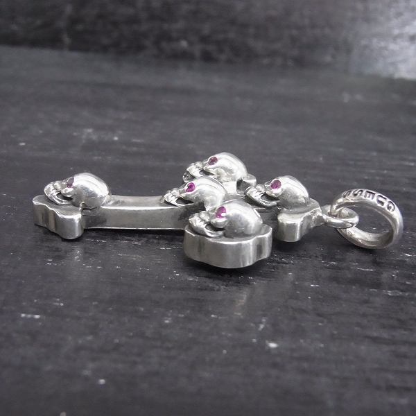 実際に弊社で買取させて頂いたSTANLEY GUESS/スタンリーゲス ガンズクロス ペンダント ストーンアイズの画像 3枚目