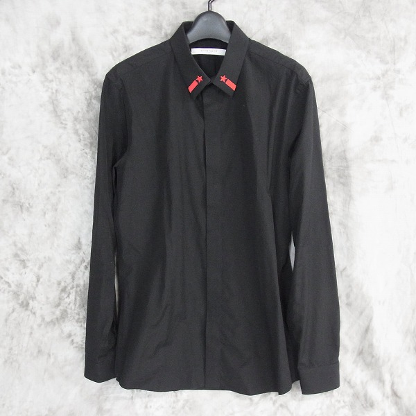 実際に弊社で買取させて頂いたGIVENCHY/ジバンシィ 17SS レッドラインスター コットン 長袖 ドレスシャツ 39
