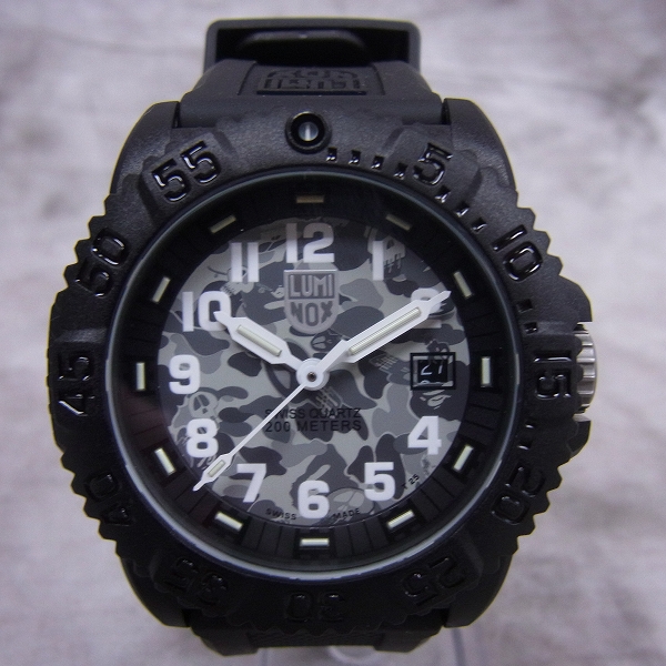 実際に弊社で買取させて頂いたA BATHING APE×STUSSY×LUMINOX 11SS 30周年記念 スカル×猿迷彩 腕時計【動作未確認】 の画像 1枚目