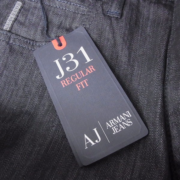 実際に弊社で買取させて頂いた【未使用】ARMANI JEANS/アルマーニジーンズ J31/j23 レギュラー/スリムフィット デニム W32 2点セットの画像 4枚目