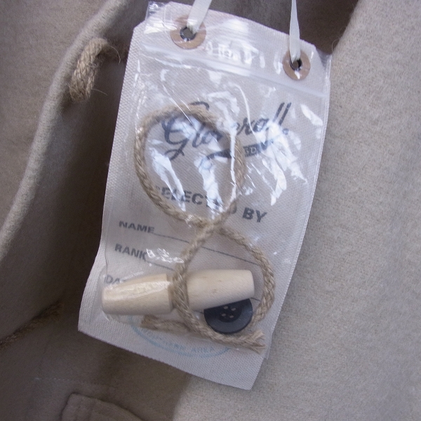 実際に弊社で買取させて頂いた【未使用品】GLOVERALL×SHIPS/グローバーオール×シップス 別注品 ダッフルコート SHORT MONTY/ショートモンティ ベージュ/40の画像 7枚目