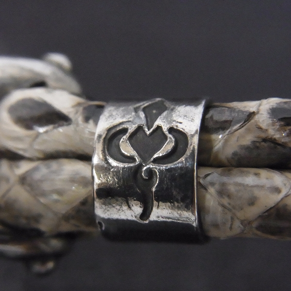 実際に弊社で買取させて頂いたCELT&COBRA/ケルト&コブラ パイソンレザーチョーカーネックレス Argent Gleamの画像 3枚目