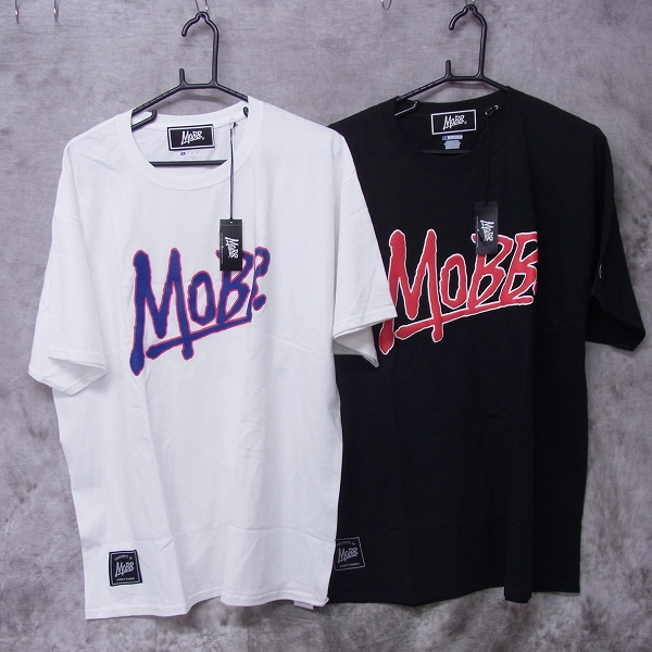 実際に弊社で買取させて頂いた【未使用品】MOBB/モブ フロントロゴ Tシャツ XL/2点セットの画像 0枚目