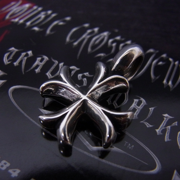 実際に弊社で買取させて頂いた【ギャラ付き】TRAVIS WALKER/トラヴィスワーカー レベルクロスチャーム