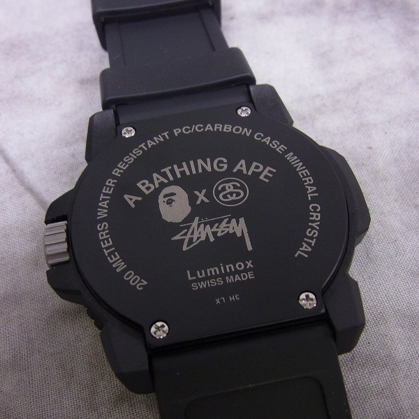 実際に弊社で買取させて頂いたA BATHING APE×STUSSY×LUMINOX 11SS 30周年記念 スカル×猿迷彩 腕時計【動作未確認】 の画像 5枚目