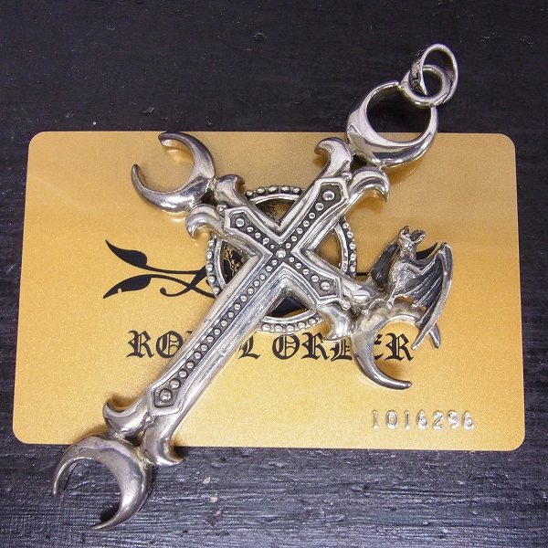 実際に弊社で買取させて頂いた【ギャラ付】ROYAL ORDER/ロイヤルオーダー ROCK'N ROYAL/ロックンロイヤル CHEROKEE MOON CROSSw/BATペンダント SRRP185-9