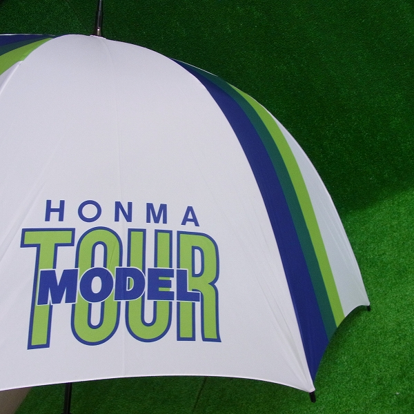 実際に弊社で買取させて頂いた★HONMA GOLF/ホンマゴルフ ゴルフ アンブレラ 傘 TOUR MODEL/ツアーモデル 白緑青の画像 1枚目