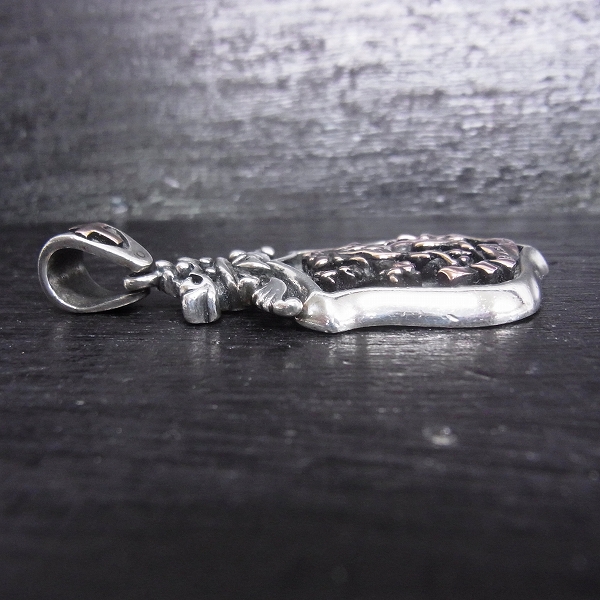 実際に弊社で買取させて頂いた【ギャラ付き】Lord Camelot/ロードキャメロット ライオンモチーフ エンブレムペンダント/LC-200 の画像 3枚目