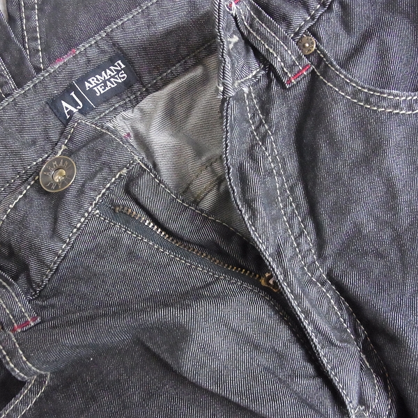 実際に弊社で買取させて頂いたARMANI JEANS/アルマーニ COMFORT FIT デニムパンツ 32の画像 7枚目
