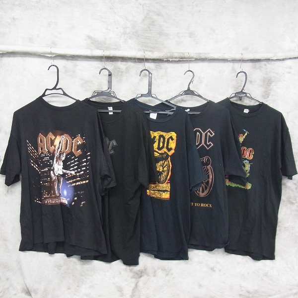 実際に弊社で買取させて頂いたAC/DC BACK IN BLACK/WE SALUTE YOU等 バンドTシャツ 5点セット