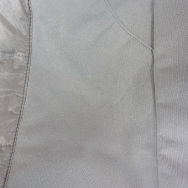 実際に弊社で買取させて頂いたMIZUNO GOLF/ミズノ ゴルフ BREATH THERMO　軽量ダウンジャケット LLの画像 9枚目