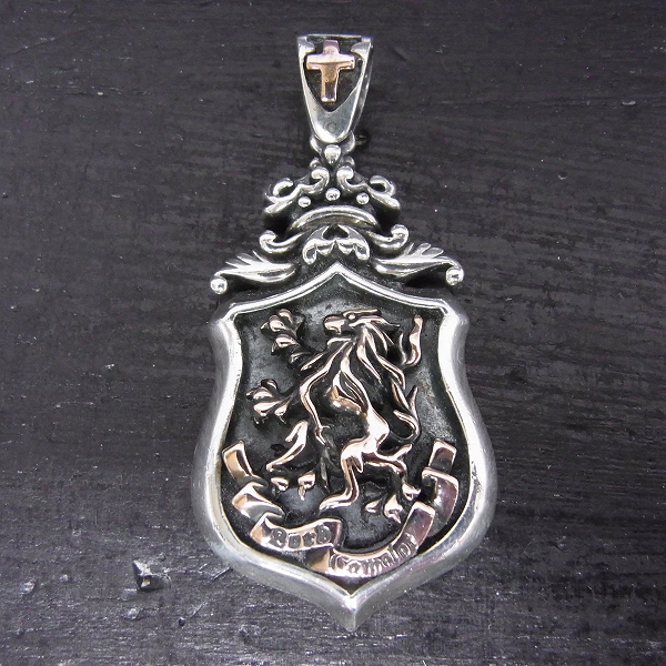マ*ミ様 Lord Camelot シルバーライオン紋章ネックレストップス ギャラ付き】Lord Camelot/ロードキャメロット ライオンモチーフ