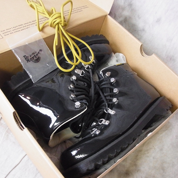 【ドクターマーチン ホールト ブーツ 25cm】 Dr.Martens HOLT ブラック 黒 エナメル USED ブーツ US7 Dr. Martens（ドクターマーチン）の「DrMartens HOLT BOOT（ブーツ