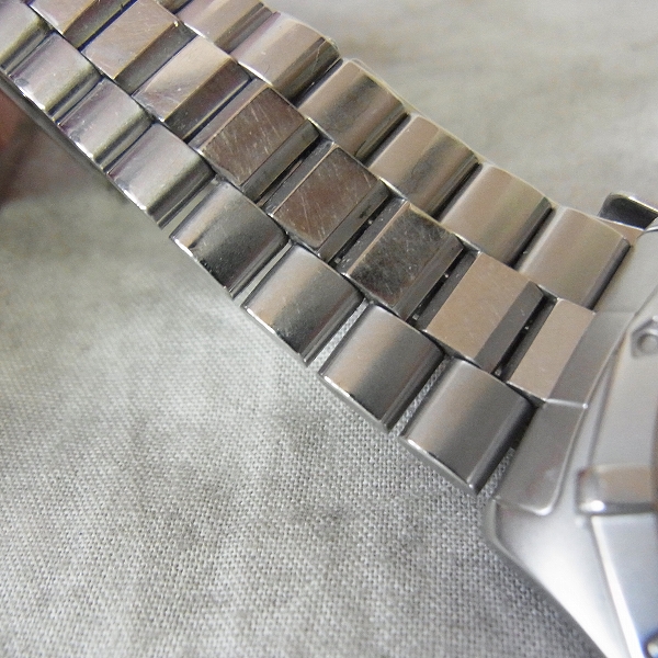 実際に弊社で買取させて頂いたTAG Heuer/タグホイヤー Professional/プロフェッショナル  クォーツ/腕時計の画像 5枚目