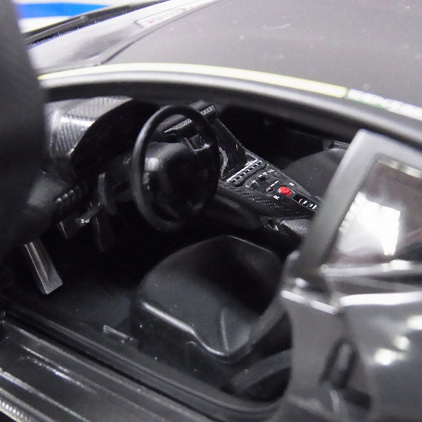 実際に弊社で買取させて頂いたMaisto/マイスト LAMBORGHINI/ランボルギーニ スペシャルエディション  センテナリオ 1/18の画像 3枚目