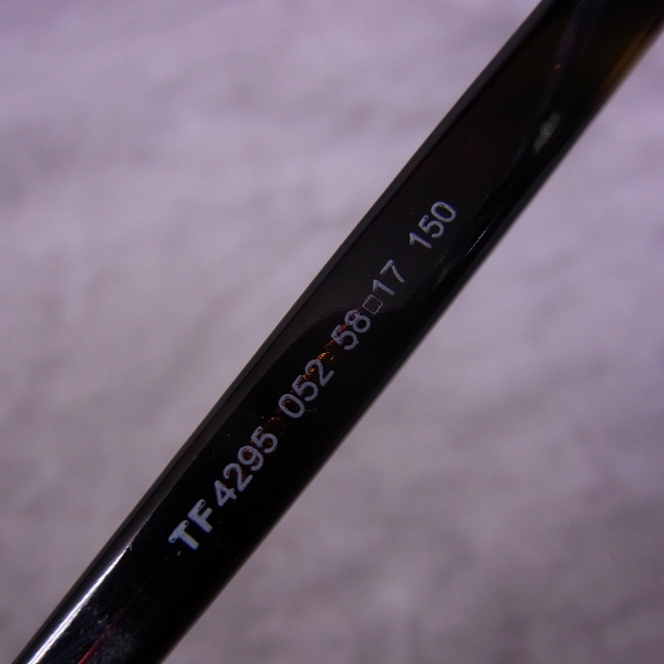 実際に弊社で買取させて頂いたTOM FORD/トムフォード フルリム/メガネ/眼鏡/TF4295の画像 4枚目