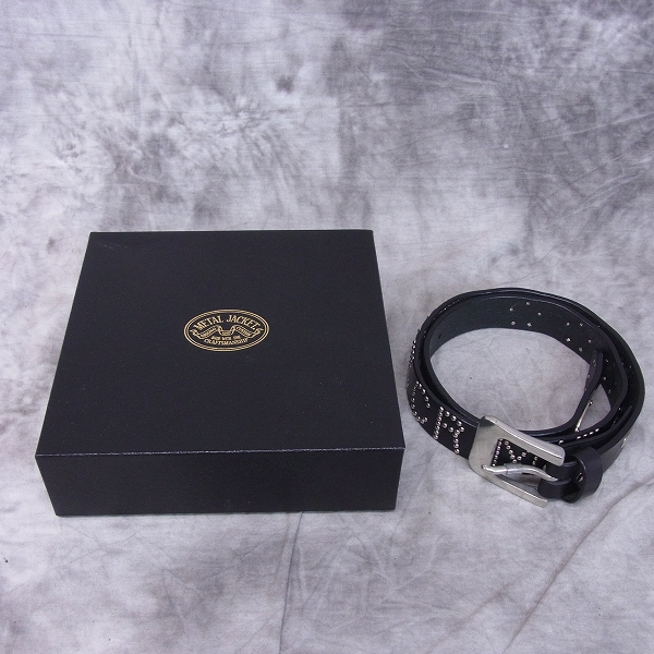 実際に弊社で買取させて頂いたCRIMIE/クライミー レザー スター スタッズベルト/30の画像 9枚目