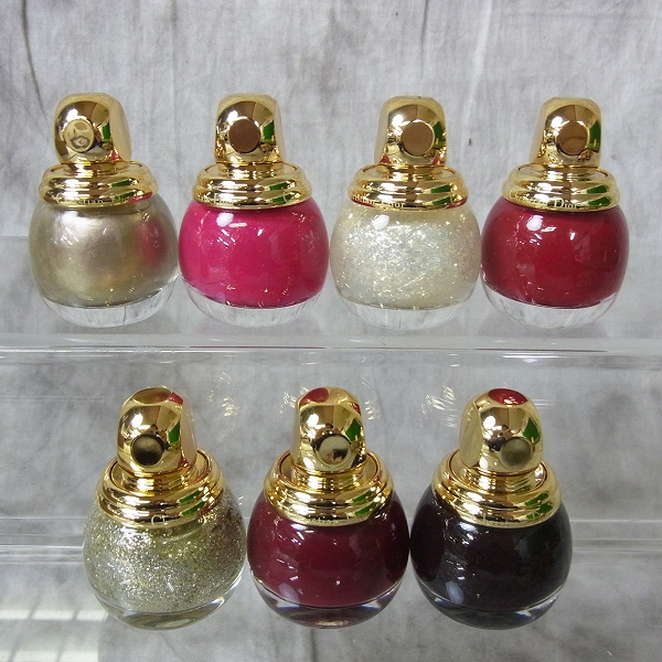 実際に弊社で買取させて頂いたChristian Dior/ディオール ヴェルニ ディオリフィック ネイルエナメル 7点セット