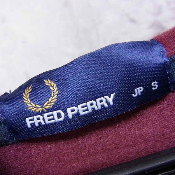 実際に弊社で買取させて頂いたFRED PERRY/フレッドペリー ジップアップパーカー F1403/Sの画像 2枚目