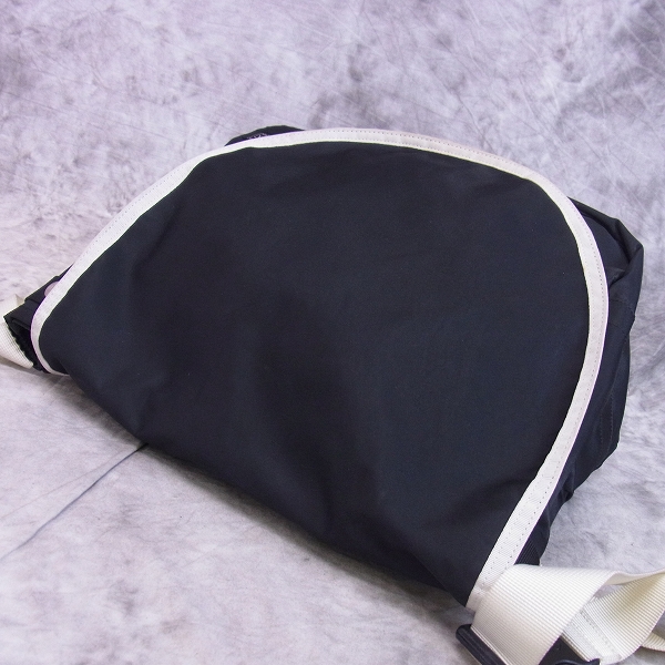 実際に弊社で買取させて頂いたHEAD PORTER/ヘッドポーター シャチ メッセンジャーバッグの画像 2枚目