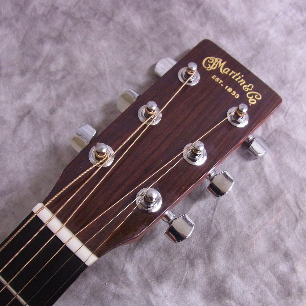 実際に弊社で買取させて頂いたMARTIN/マーティン D-16GT アコースティックギター/ハードケース付きの画像 1枚目