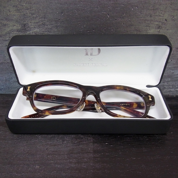 実際に弊社で買取させて頂いたiD URBAN RESEARCH×KANEKO OPTICAL 金子眼鏡 デミ柄 ウェリントンの画像 9枚目