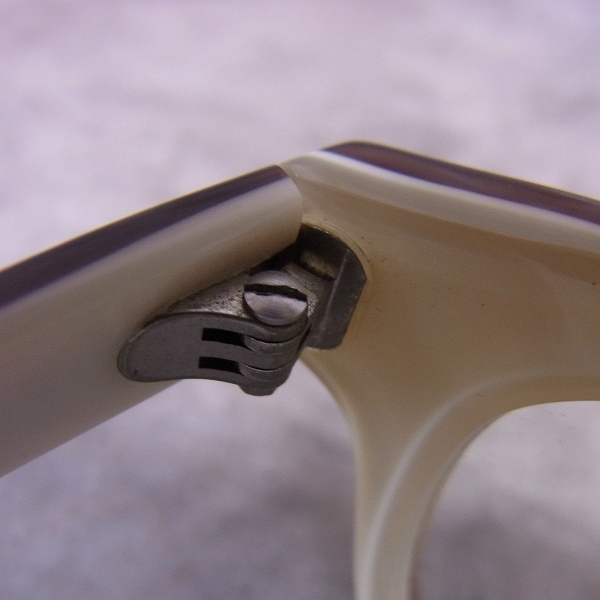 実際に弊社で買取させて頂いた白山眼鏡店/ハクサンメガネ フルリム/木目調 眼鏡/メガネフレームの画像 3枚目