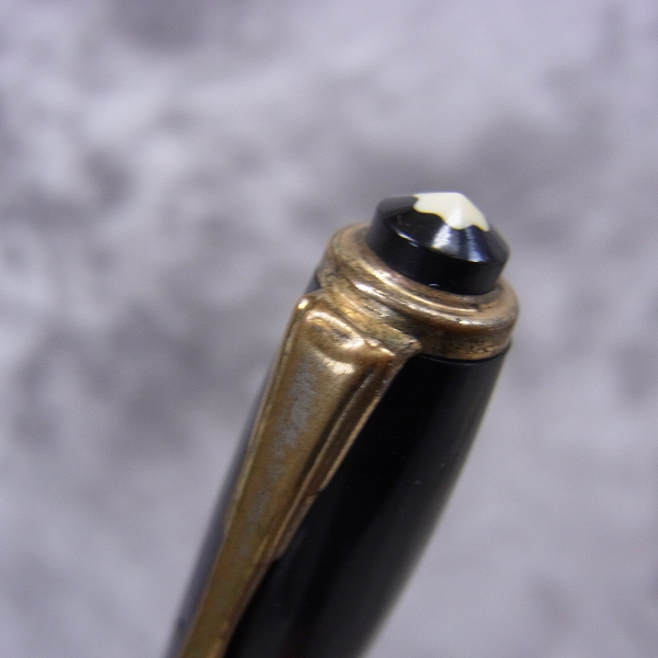 実際に弊社で買取させて頂いたMontblanc/モンブラン ビンテージ 万年筆/筆記具 ペン先14CT/1STの画像 9枚目