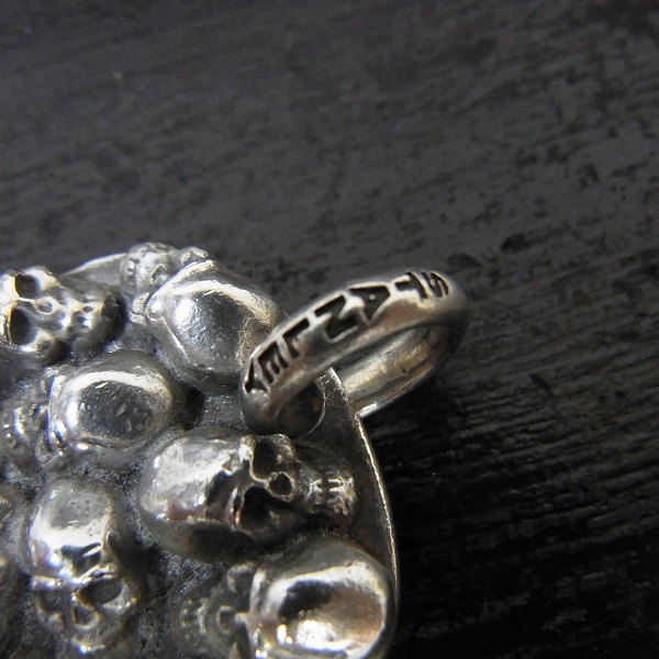 実際に弊社で買取させて頂いた【ギャラ付き】STANLEY GUESS/スタンリーゲス マルチスカルドッグタグ/ラージの画像 4枚目