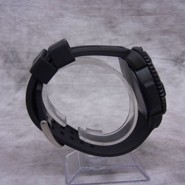 実際に弊社で買取させて頂いたA BATHING APE×STUSSY×LUMINOX 11SS 30周年記念 スカル×猿迷彩 腕時計【動作未確認】 の画像 3枚目