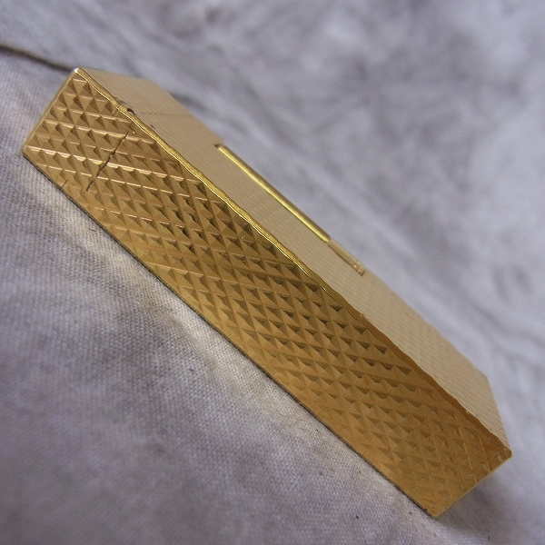 実際に弊社で買取させて頂いたdunhill/ダンヒル YG/ゴールドカラー ガスライター/YG 39509の画像 3枚目