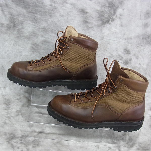 実際に弊社で買取させて頂いたDanner/ダナー ライト2 ゴアテックス ヌバック ブーツ 33000X/9EEの画像 3枚目