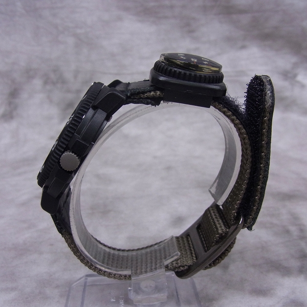 実際に弊社で買取させて頂いたStussy×LUMINOX/ステューシー×ルミノックス コラボ NAVY SEALS 腕時計【動作未確認】 の画像 2枚目