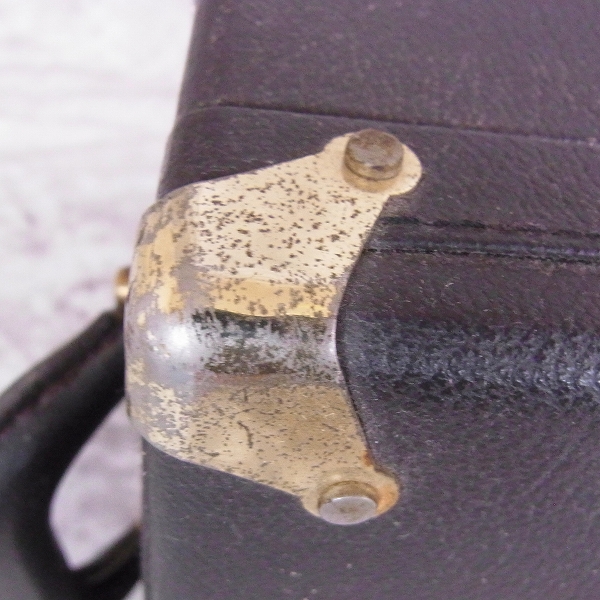 実際に弊社で買取させて頂いたSELMER/セルマー SUPER ACTION SERIE Ⅱ 2 用 ハードケース アルトサックス用の画像 7枚目