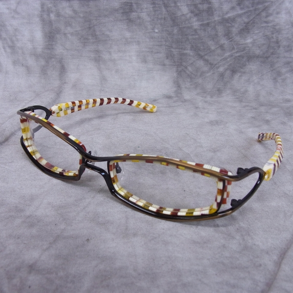 実際に弊社で買取させて頂いたless than human/レスザンヒューマン メガネフレーム フルリムOkaode/9610ｍ